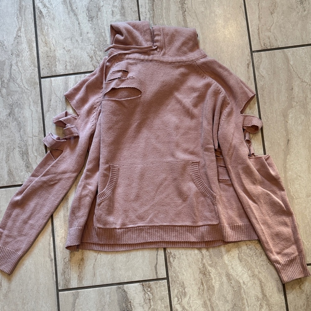 LF knit Mauve Cut-Out Sweater